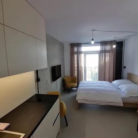 Apartmán Entrez Snp - Pri Fakultnej Nemocnici