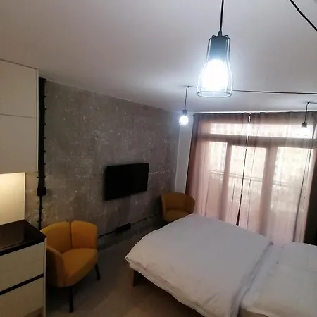 Apartmán Entrez Snp - Pri Fakultnej Nemocnici Kosice