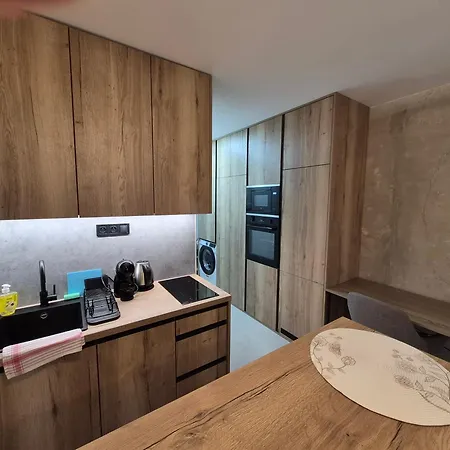 Apartmán Entrez Snp - Pri Fakultnej Nemocnici Kosice