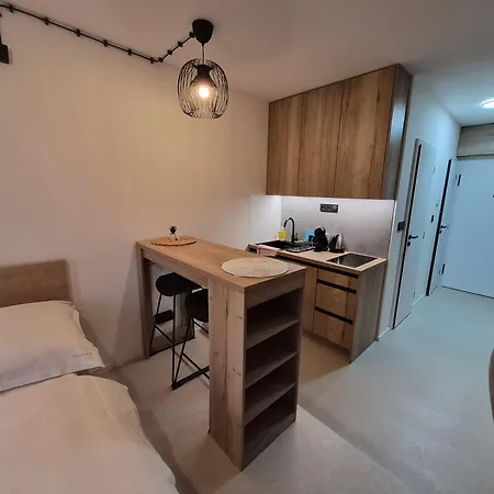 Apartmán Entrez Snp - Pri Fakultnej Nemocnici