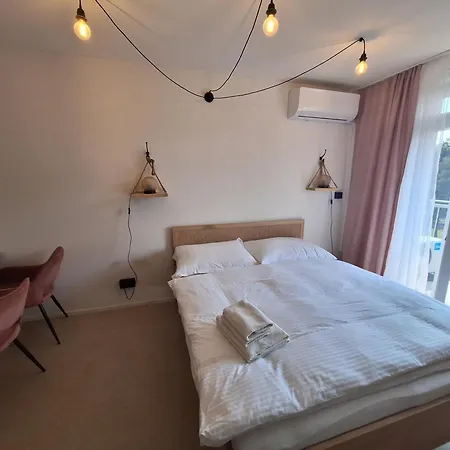 Entrez Snp - Pri Fakultnej Nemocnici Apartmán Kosice