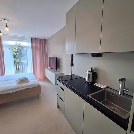 Apartmán Entrez Snp - Pri Fakultnej Nemocnici *