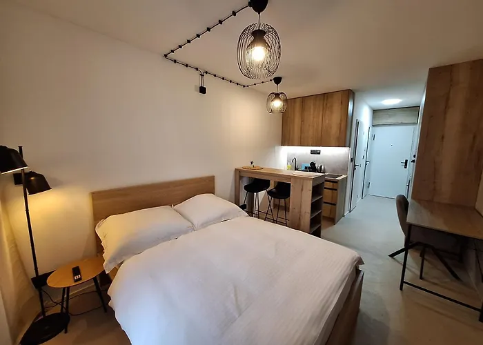 Apartment Entrez Snp - Pri Fakultnej Nemocnici